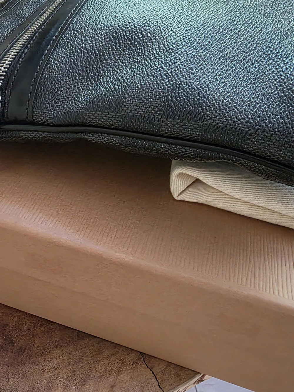 Louis Vuitton Damier Graphite Thomas Messenger Bag